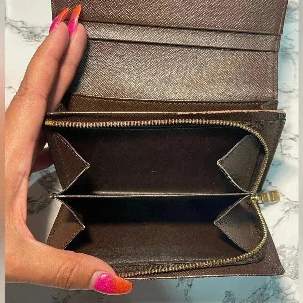 #191 Louis Vuitton Tresor Damier Ebene Bifold Wallet